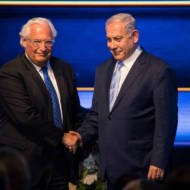 US Ambassador to Israel David Friedman and Prime Minister Benjamin Netanyahu marking one year since the US Embassy move. ( Yonatan Sindel/Flash90)