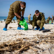 IDF Soldiers Oil Spill