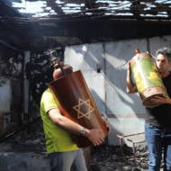 torched synagogue in Lod