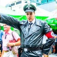 Nazi salute